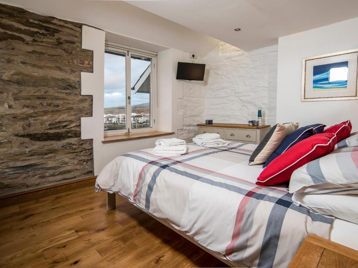 The Captain'S Penthouse Porthmadog Bagian luar foto