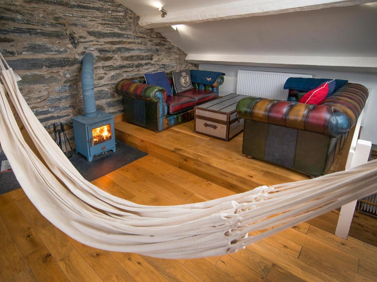 The Captain'S Penthouse Porthmadog Bagian luar foto
